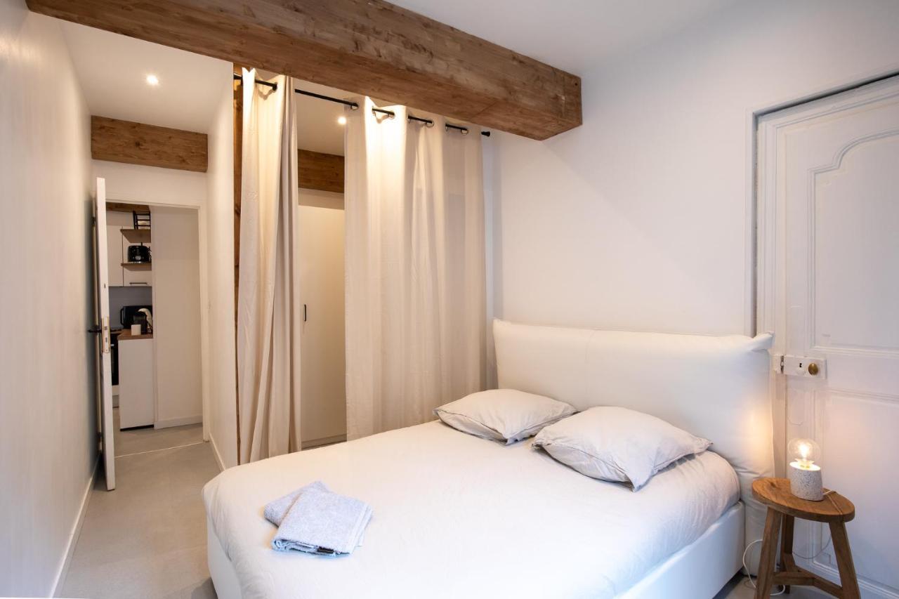 "L'Historique" - Charmant Appartement En Centre-Ville Historique شامبيري المظهر الخارجي الصورة